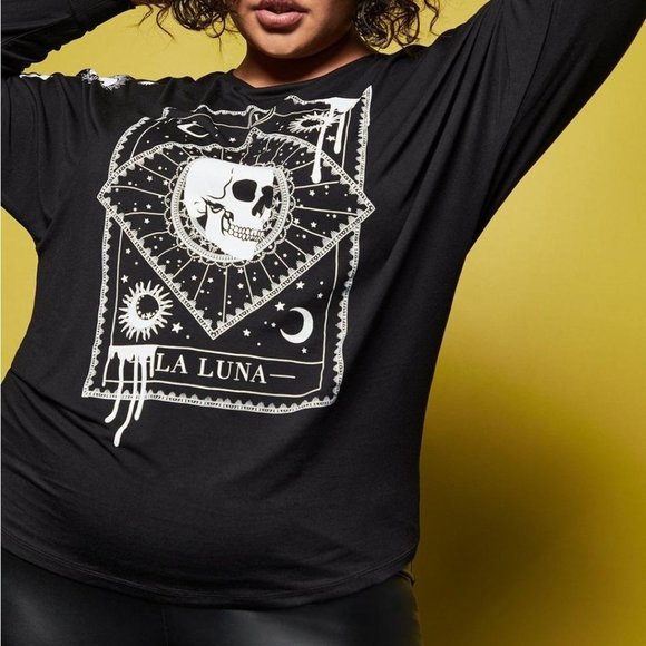 torrid Tops - Lovesick Super Soft Celestial Skull Black Wash Tee - Torrid size 3